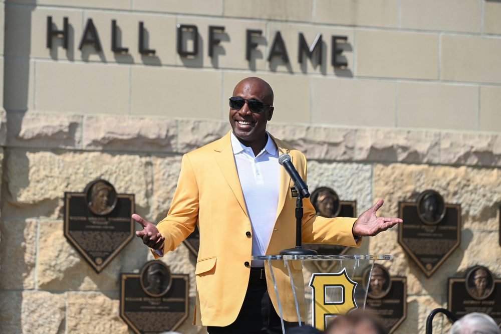 Hall of Fame chair thinks Bonds, Clemens denied entry by committee for same views held by writers