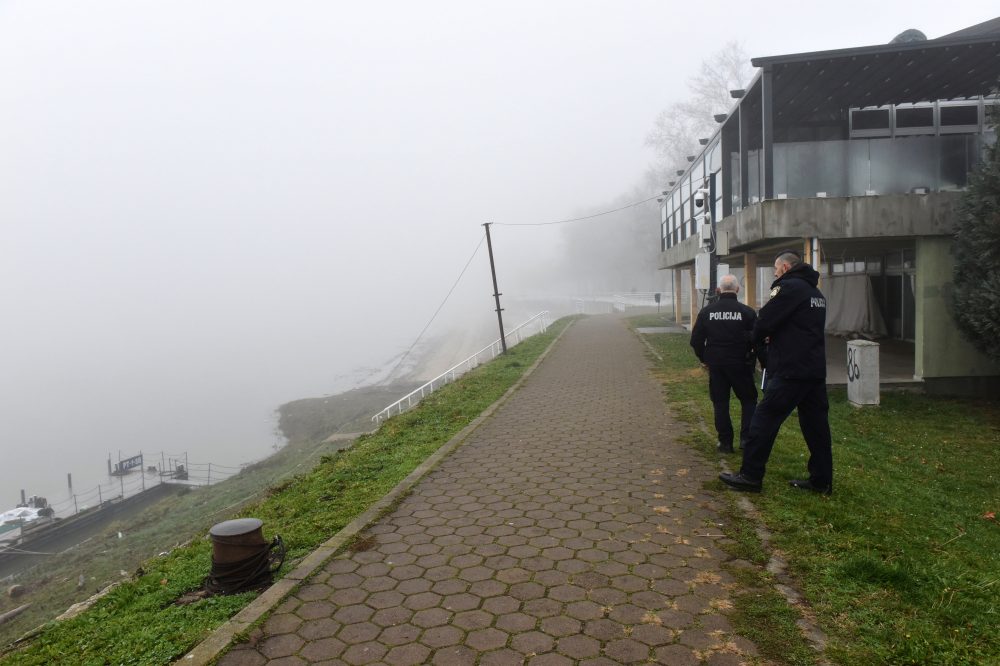 Boat carrying migrants capsizes in Croatia, killing at least 1 person
