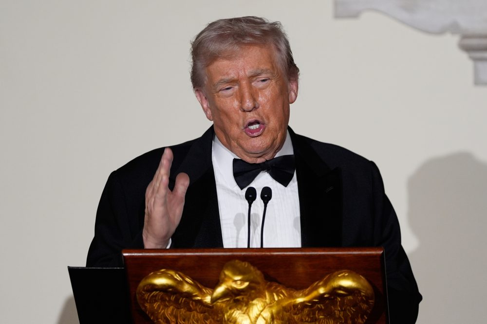 Thai and Cambodian leaders have agreed to renew a ceasefire after days of deadly clashes, Trump says