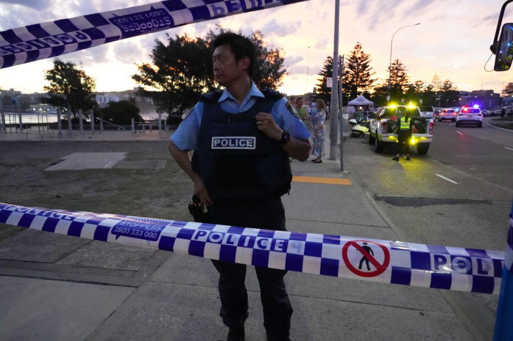 Israel’s Netanyahu lashes out while world shows shock and sympathy over Australia shooting