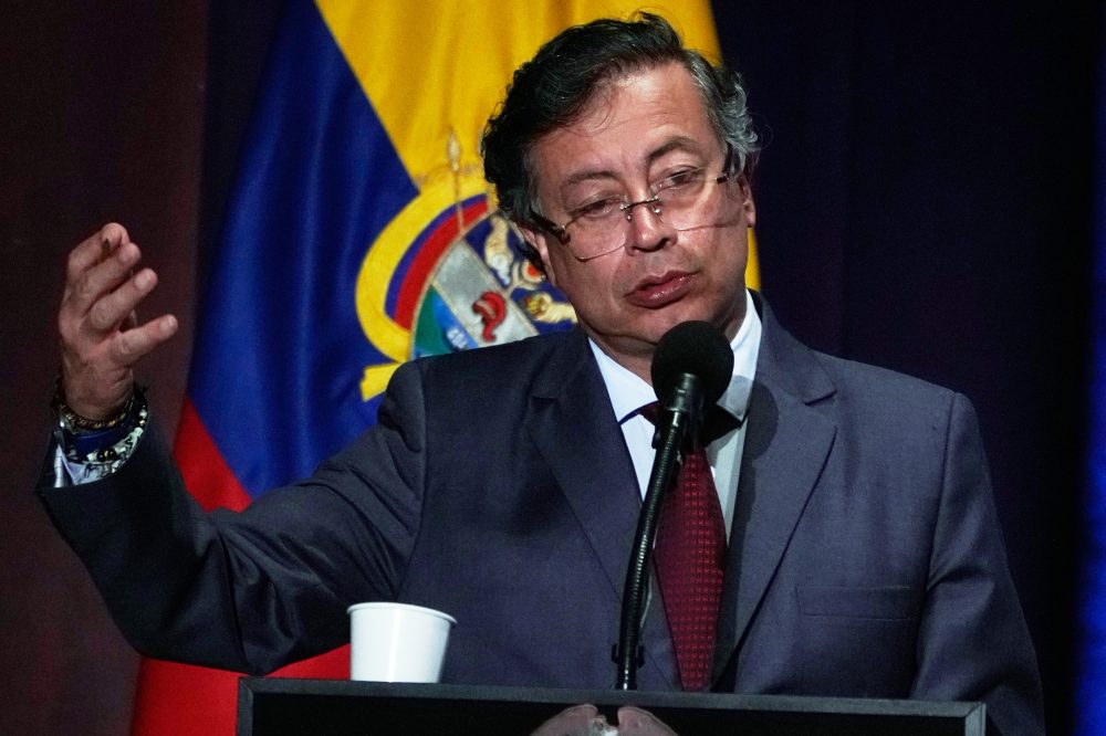 Petro urges Colombians to celebrate Christmas season despite ELN rebels’ forced strike
