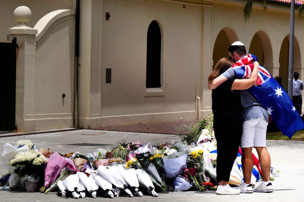 Australian Prime Minister Albanese proposes tougher national gun laws after mass shooting in Sydney