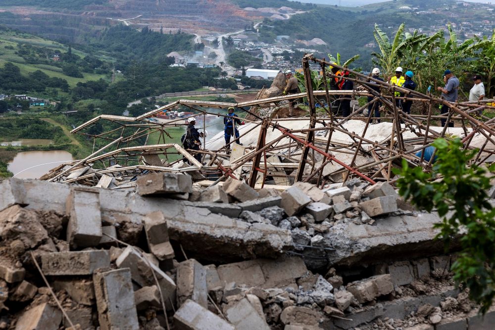 Death toll climbs to 5 in South African temple building collapse