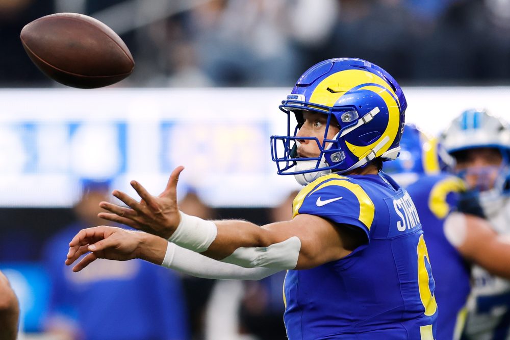 Pro Picks: Rams, Bears and Panthers will win in first-place showdowns