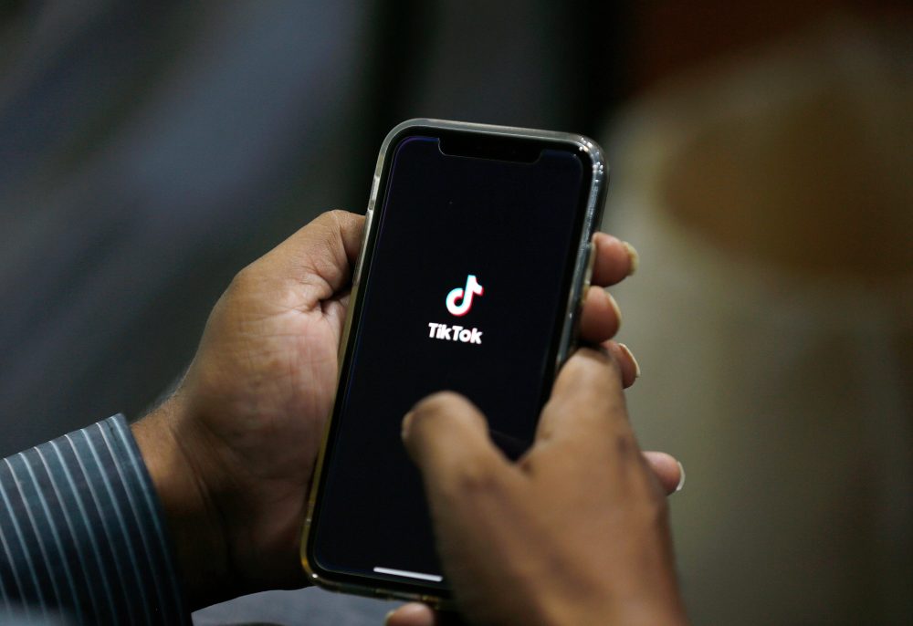 TikTok signs deal to sell US unit to American investors, including Oracle, Silver Lake