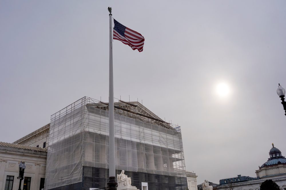 Supreme Court keeps Trump’s National Guard deployment blocked in the Chicago area, for now