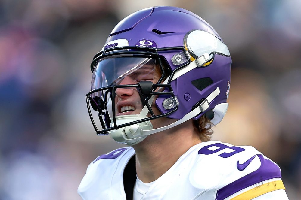 Vikings will start Brosmer at QB vs. Lions with hairline fracture found on McCarthy’s throwing hand