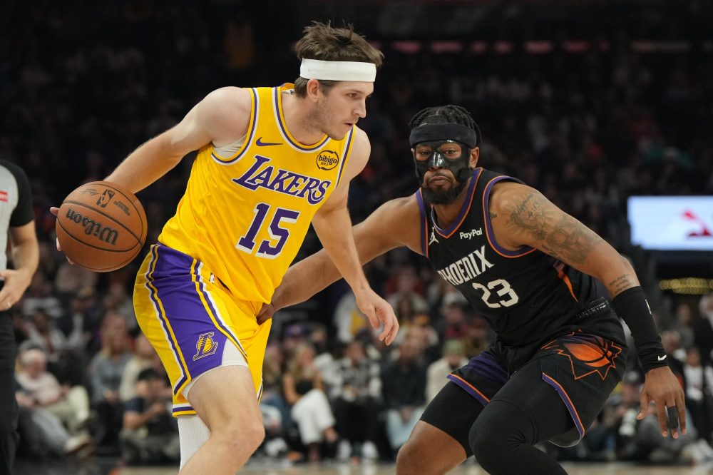 Lakers’ Austin Reaves could miss at least a month with a strained left calf