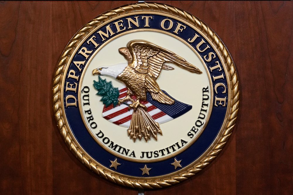 Texas man accused of trying to aid Islamic State group is charged with international terrorism