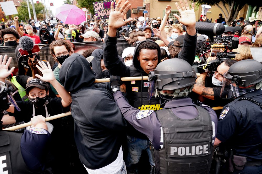 Judge dismisses Louisville police reform proposal with the US Department of Justice
