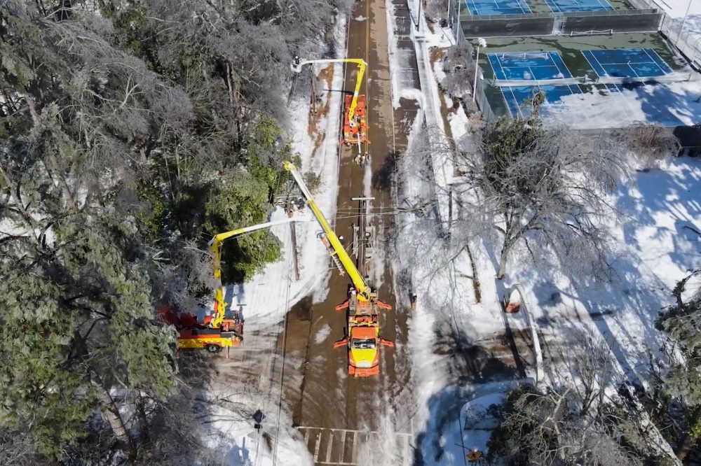 New cold snap adds urgency to winter storm recovery across the South