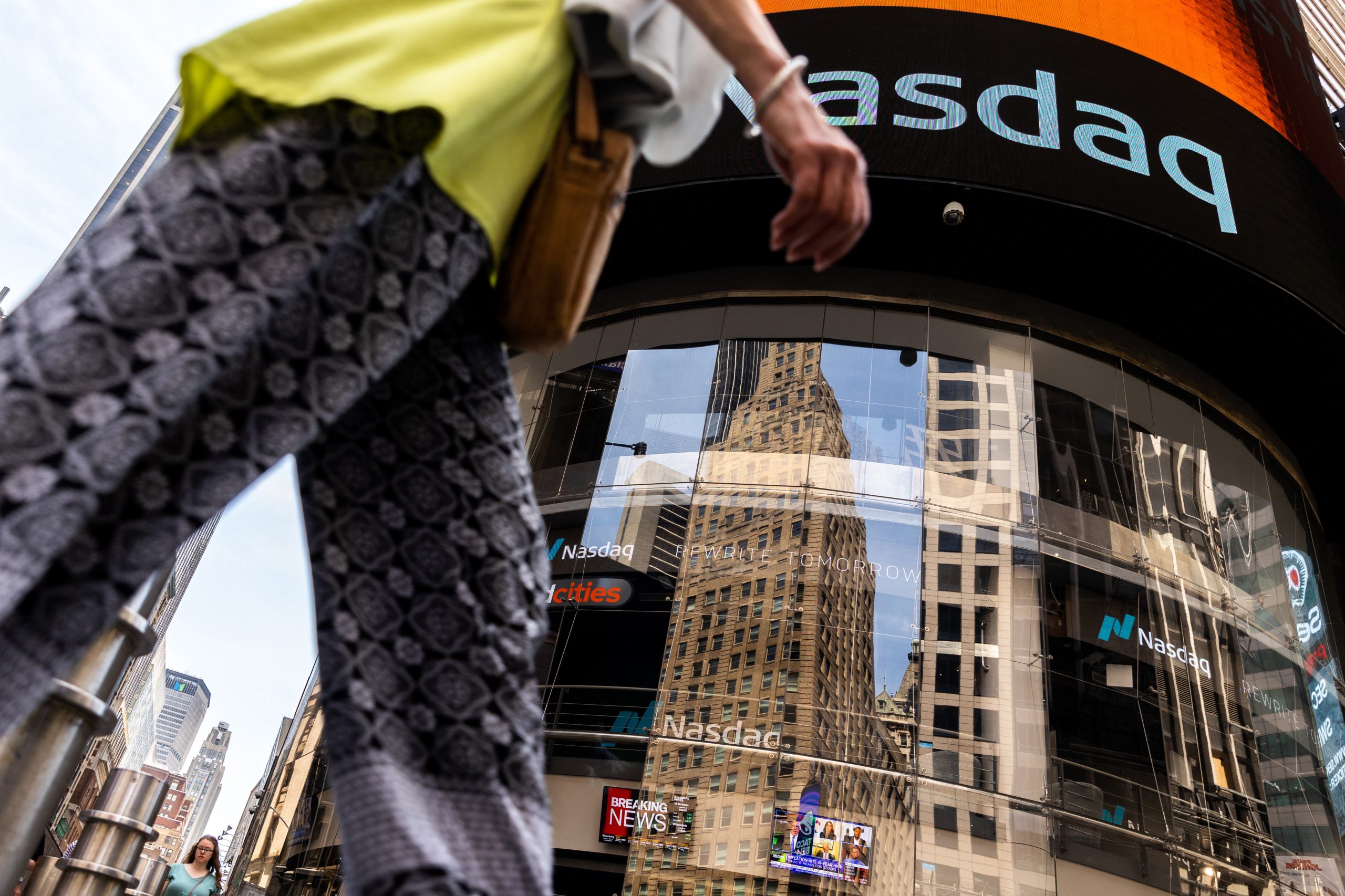 US stocks drift higher as gold, silver and bitcoin stabilize