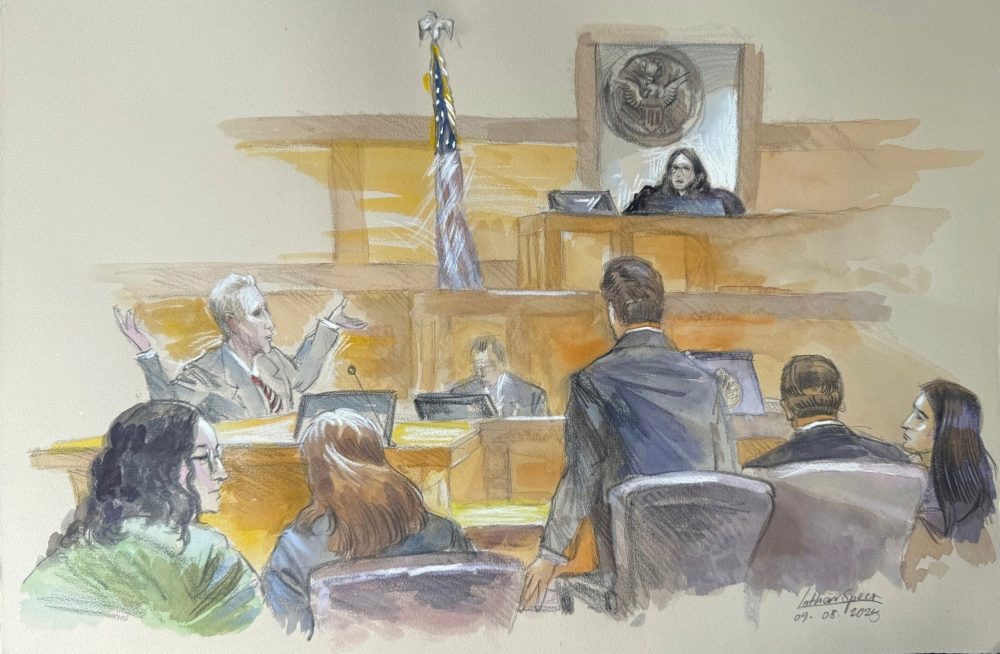 Prosecutors seek life sentence for man who tried to shoot Trump at a Florida golf course