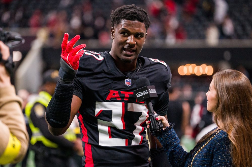Attorney says Falcons rookie James Pearce Jr. maintains his innocence while facing 5 felony charges