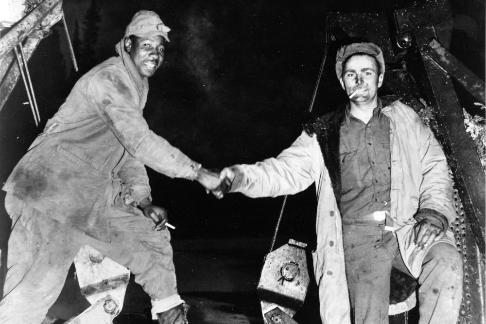Alaska to replace Black Veterans Memorial Bridge, saving part as tribute to Alaska Highway builders