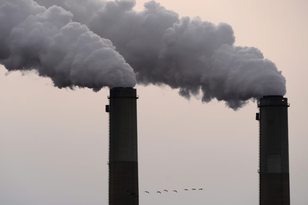 Trump administration eases limits on coal plants for emitting mercury, other toxins