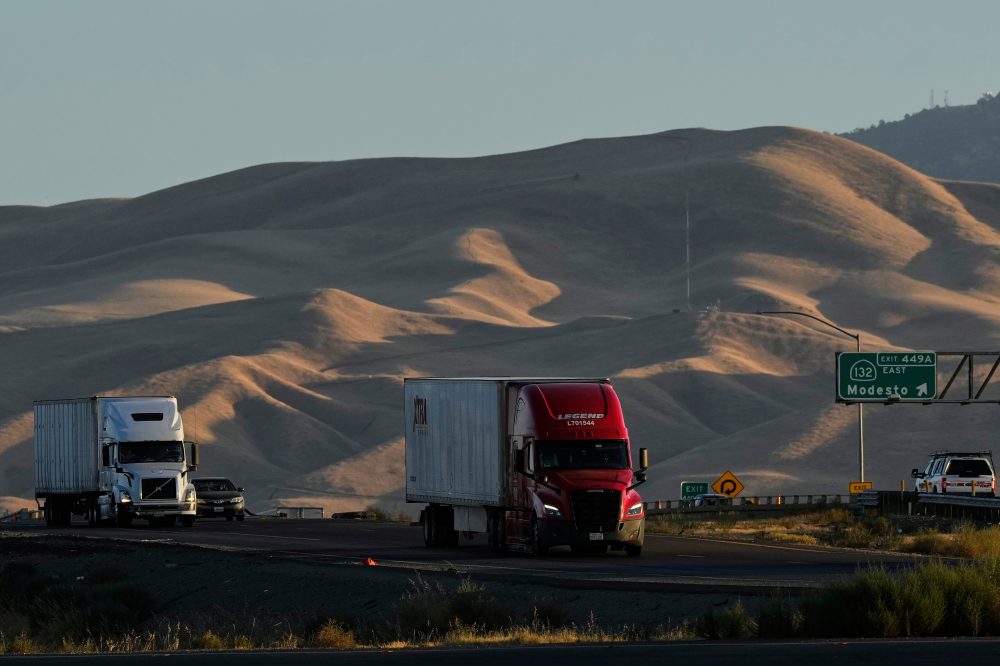 All truckers and bus drivers will be required to take commercial driver’s license tests in English