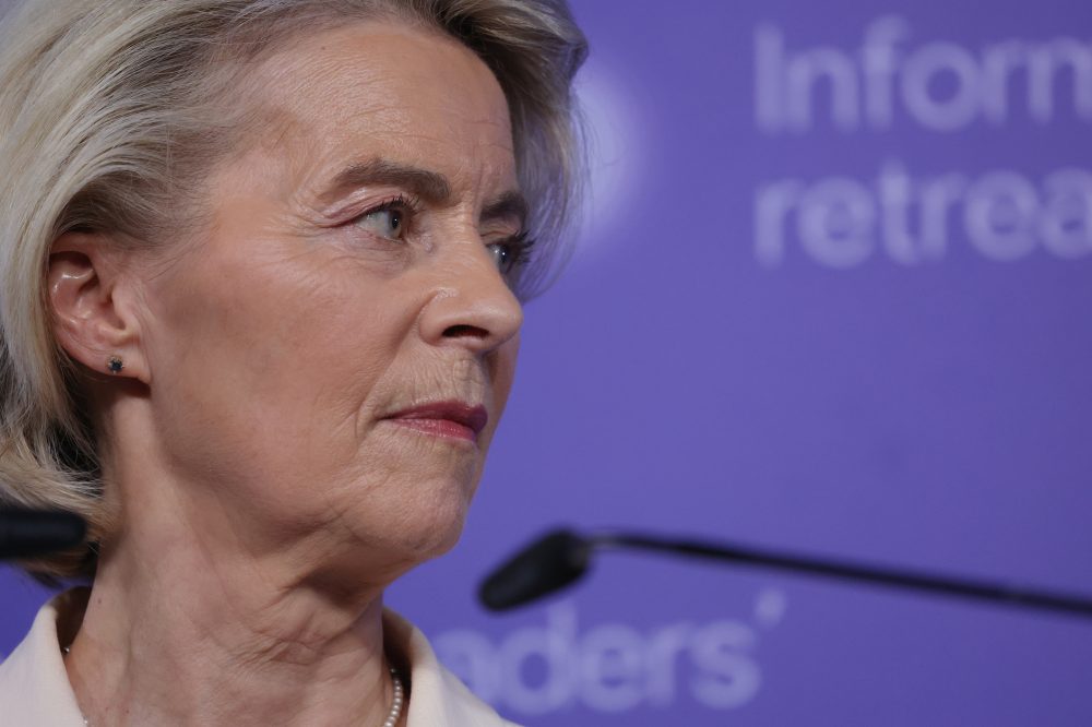 EU says US must honor a trade deal after court blocks Trump tariffs