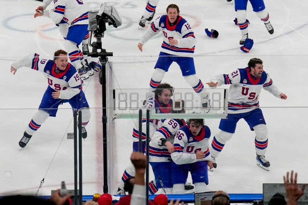 U.S. wins men’s hockey gold in the final medal event of the Winter Olympics, in photos