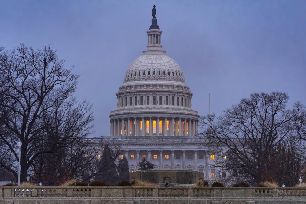 After Supreme Court rebuke, Democrats call for government to refund billions in Trump tariff money