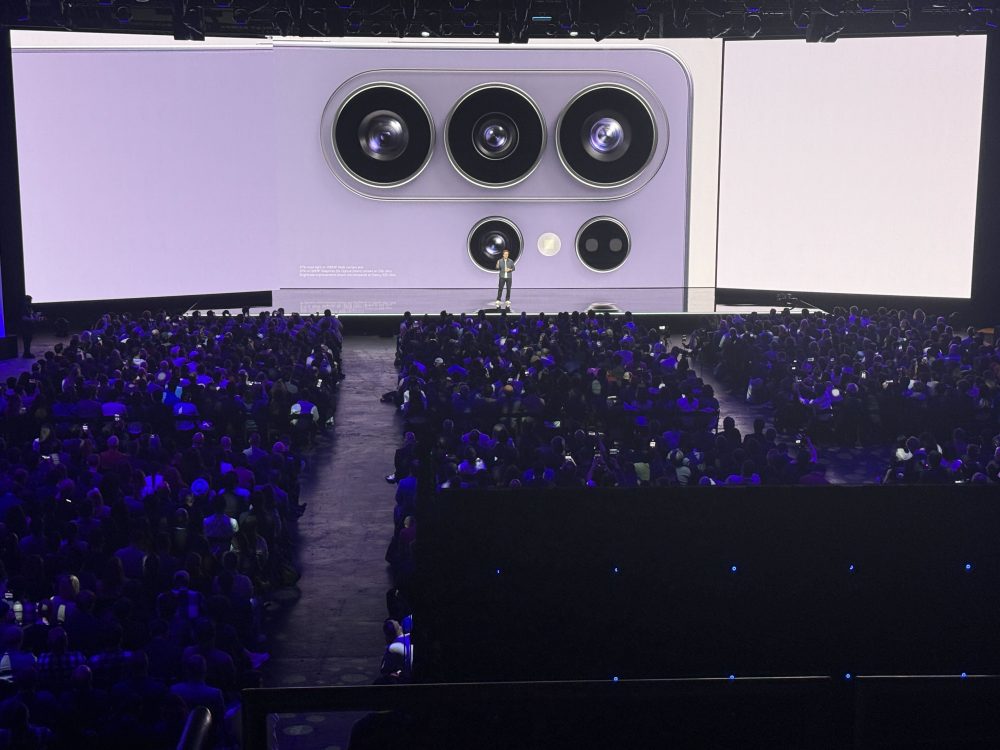 Samsung rolls out more AI, new privacy shield mode with the new Galaxy S26 lineup