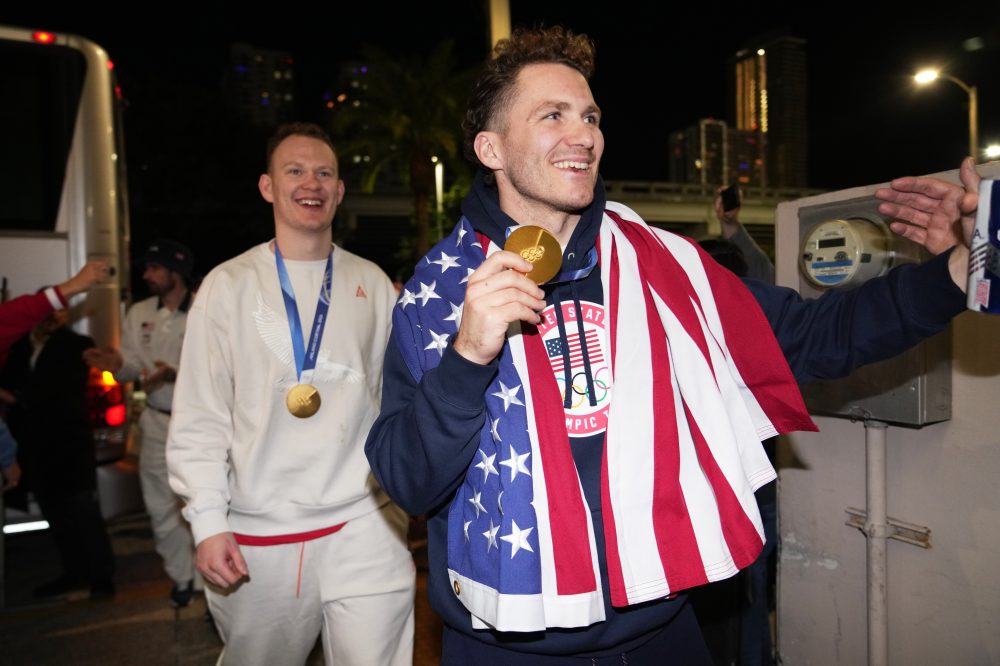 Tkachuk returns to the Panthers as a gold medal party awaits against the Maple Leafs