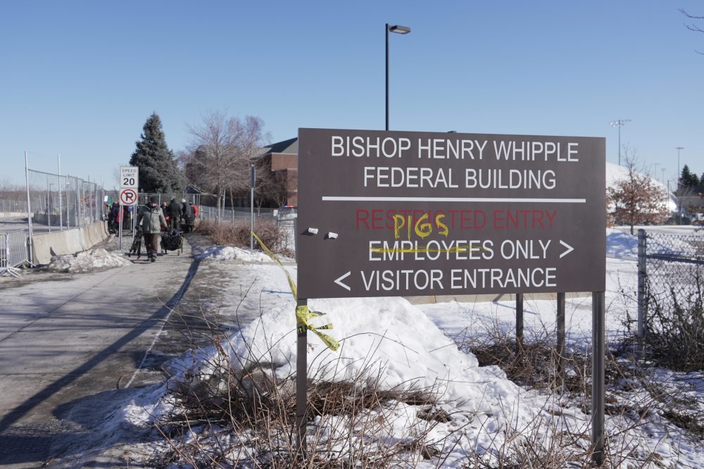 Federal judge extends order protecting refugees in Minnesota from being arrested and deported