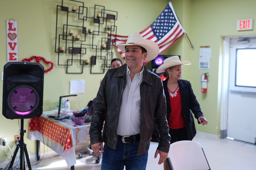 Democrats look to Tejano music star Bobby Pulido in a high-stakes South Texas congressional race