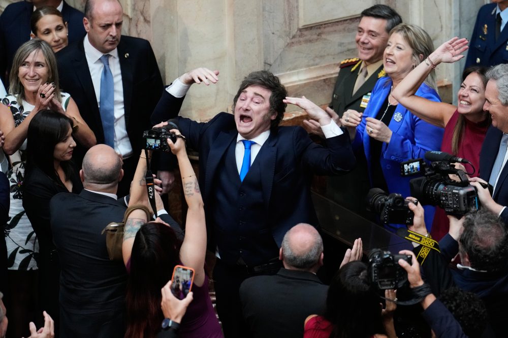 Argentina’s top union sues to halt President Milei’s sweeping labor overhaul