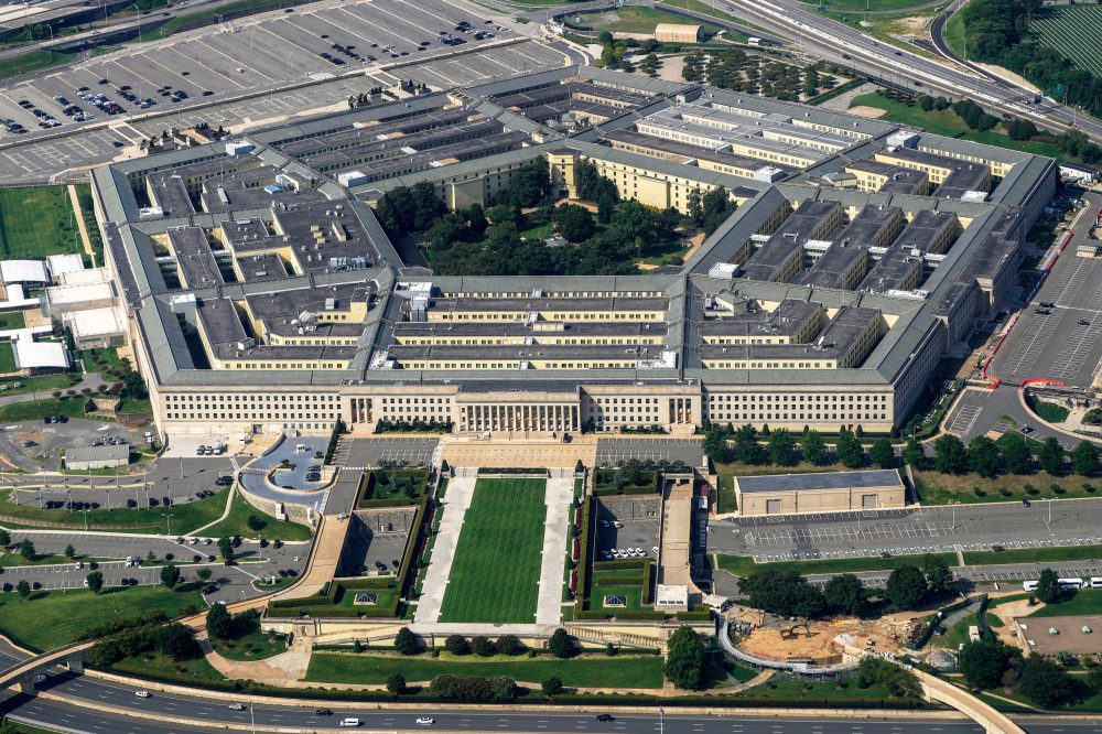 Judge weighs New York Times bid to block policy limiting journalists’ access to Pentagon