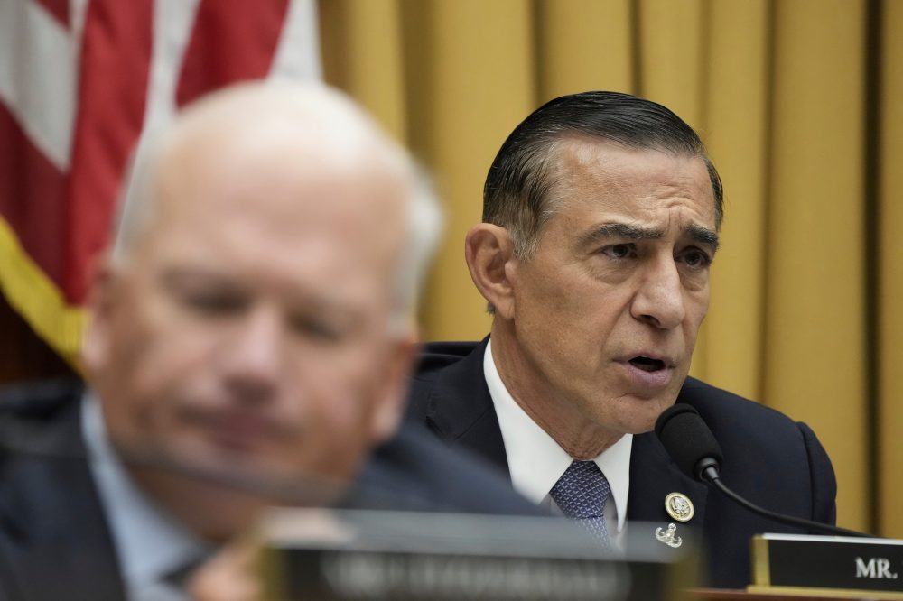 California US Rep. Darrell Issa to retire in move that raises stakes for GOP holding House control