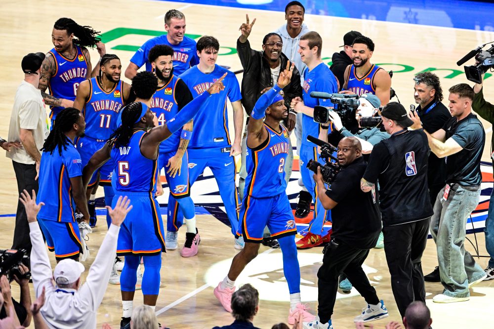 Inside the numbers: Shai Gilgeous-Alexander ties Wilt Chamberlain’s 20-point streak record