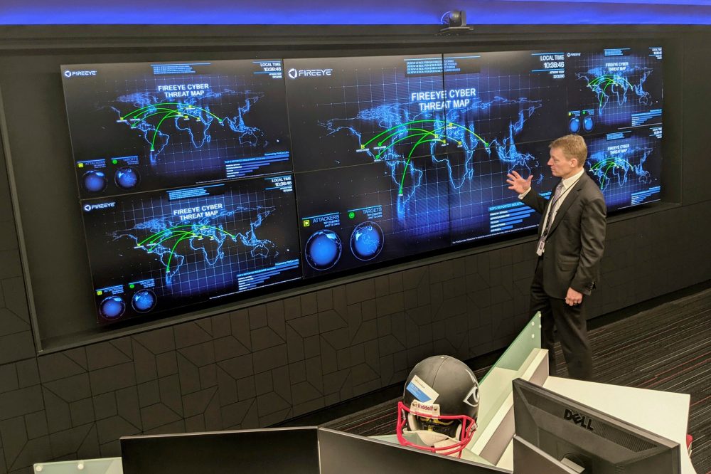 Iran-linked hackers take aim at US and other targets, raising risk of cyberattacks during war