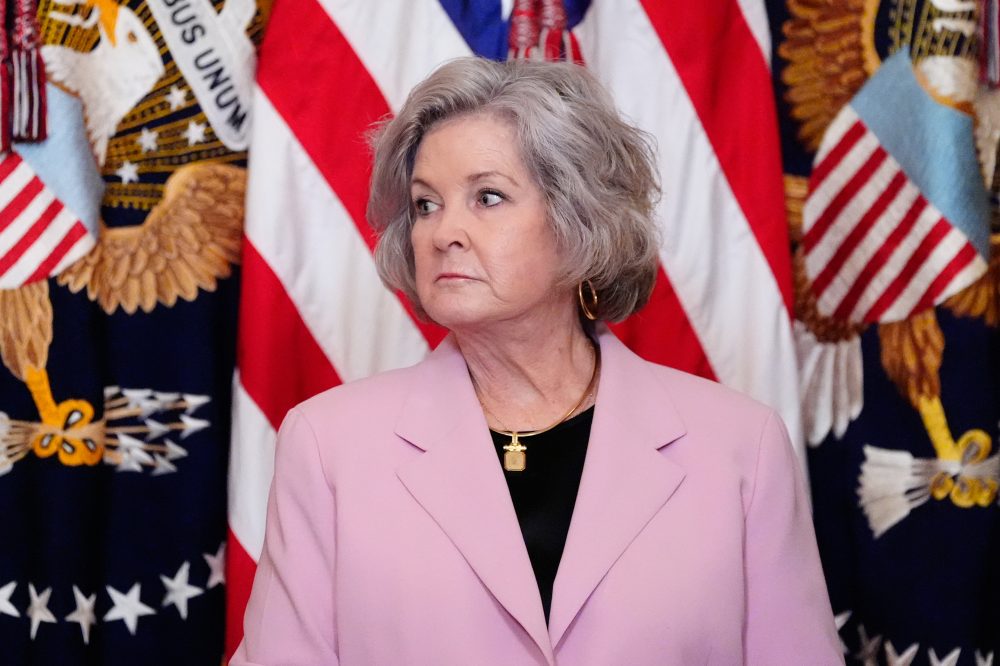 Trump says chief of staff Susie Wiles has breast cancer but will keep working through treatment