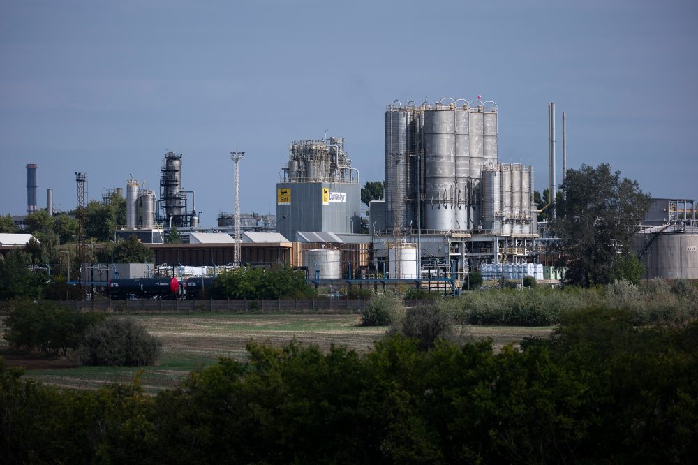 Hungary and Slovakia strike a new fuel pipeline deal to steady regional supplies