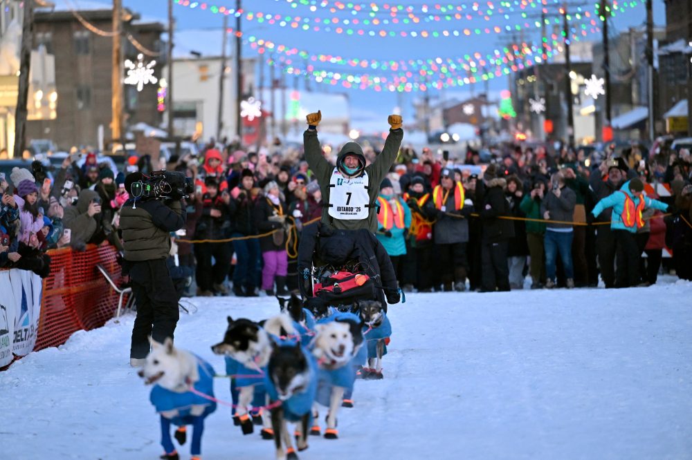 Former reality TV star Jessie Holmes repeats as champion of the grueling Iditarod sled dog race