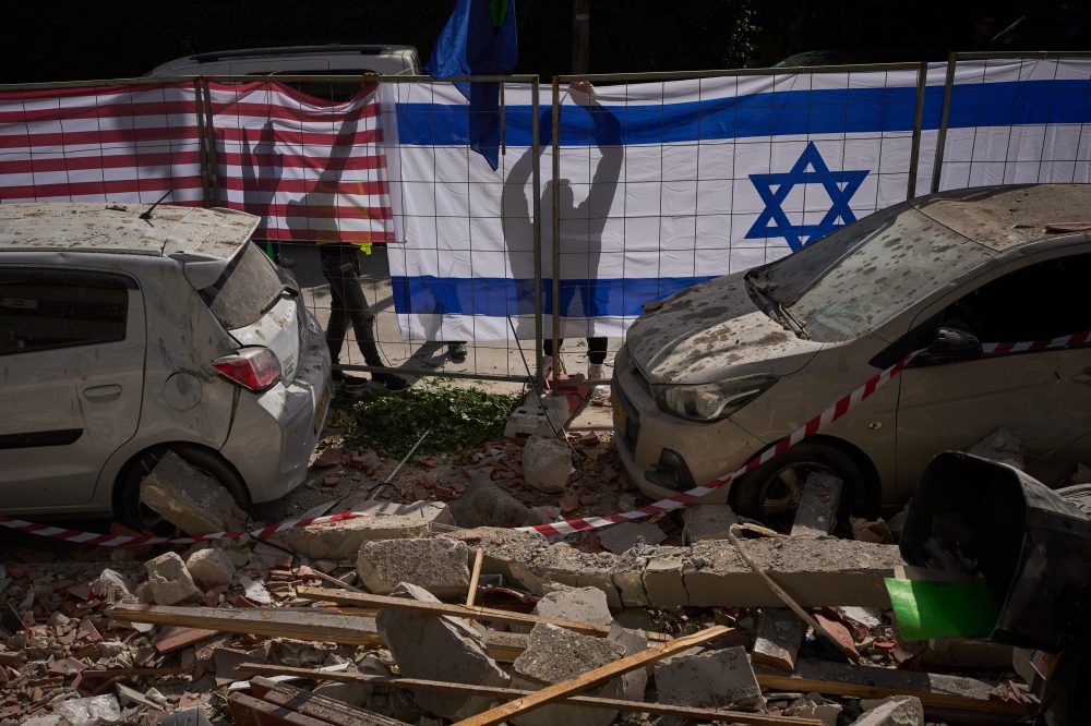 Tehran intensifies attacks on Gulf energy facilities after Israel hits Iranian gas field