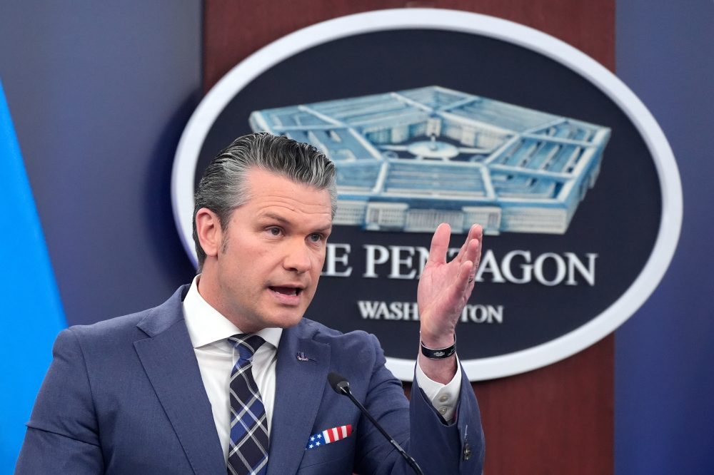 Judge sides with New York Times in challenge to policy limiting reporters’ access to Pentagon