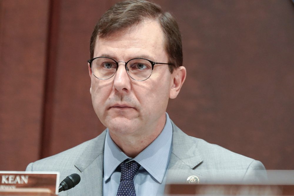 Tom Kean Jr.’s political roots date to 1776. Is that enough to protect the Republican’s House seat?