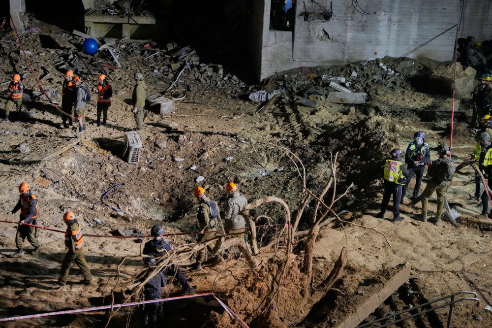 The Latest: Trump says US will ‘obliterate’ Iran’s power plants if it doesn’t open Strait of Hormuz