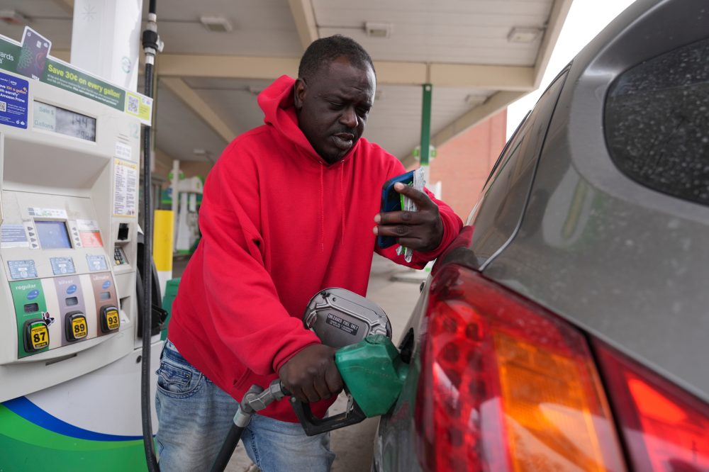 Chances of a Federal Reserve rate hike fade as inflation worsens