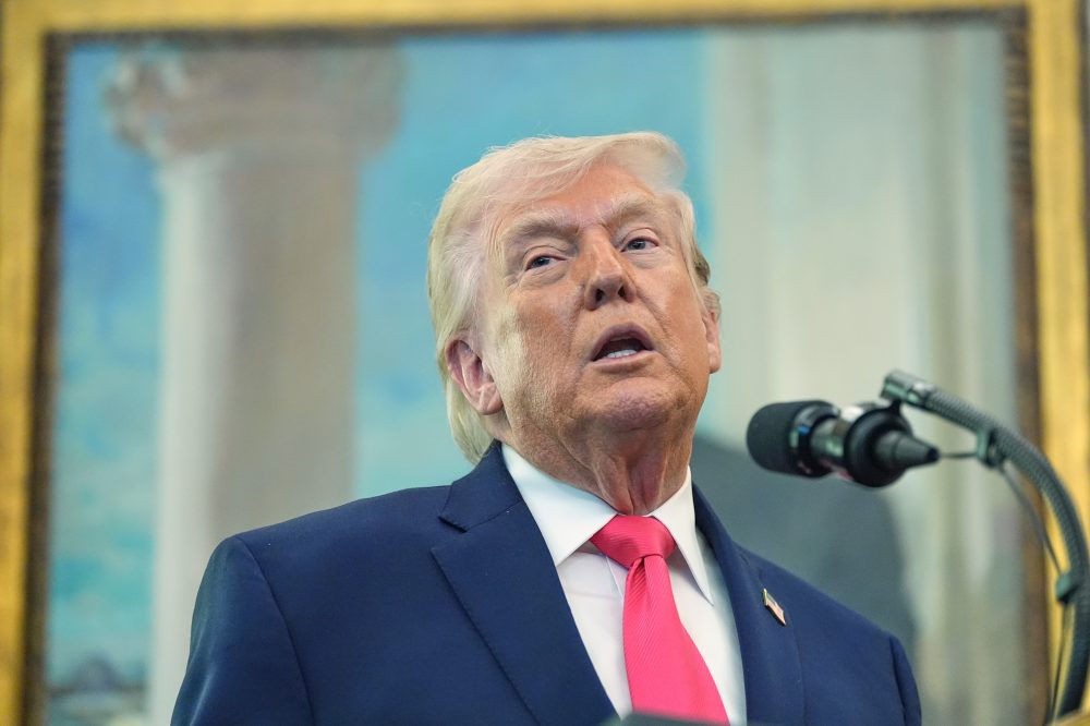 Warning signs flash red for Republicans as Iran war drives up gas prices and Florida district flips