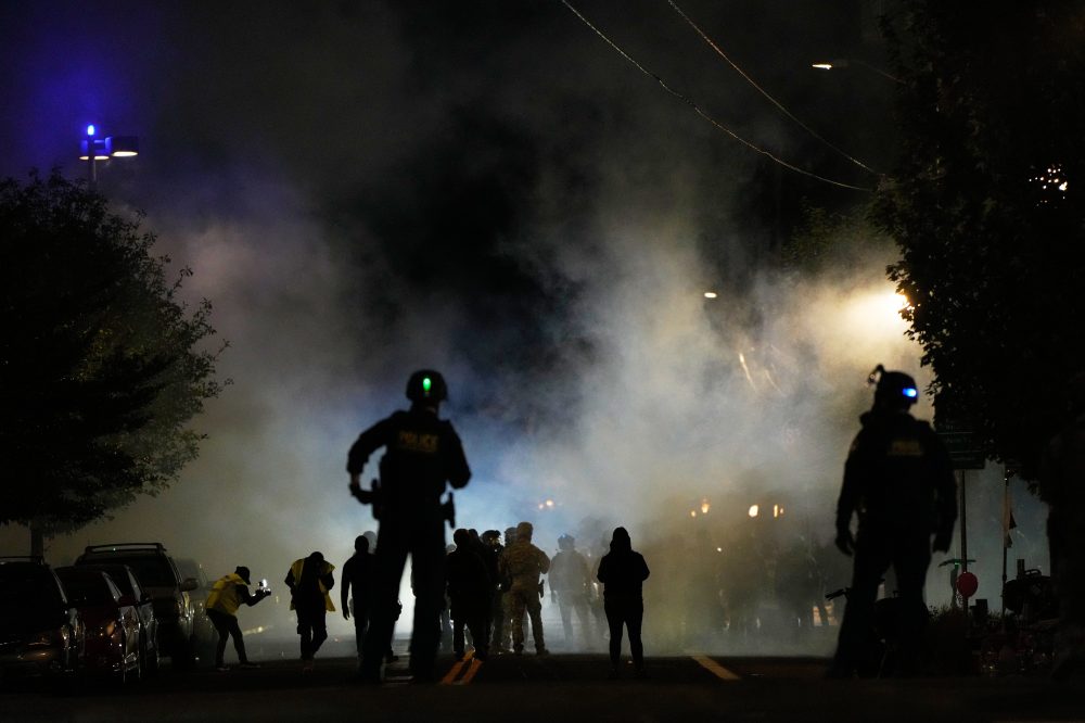 Appeals court pauses orders restricting federal officers’ use of tear gas at Portland ICE building