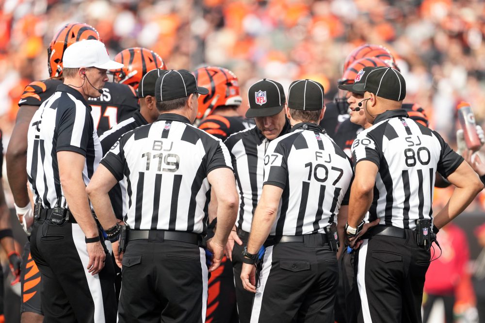 NFL approves 1-year rule allowing replay center to correct mistakes by potential replacement refs