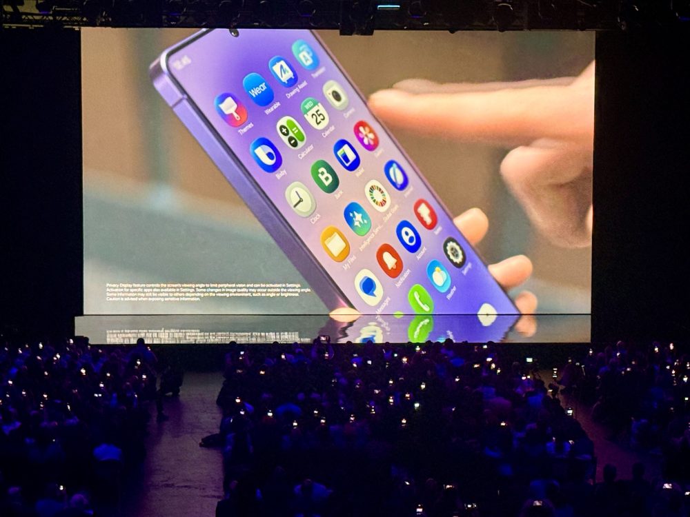 Samsung is discontinuing its texting app, tells impacted users to switch to Google Messages