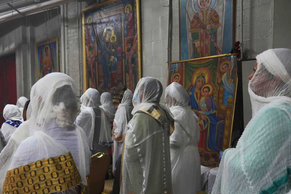 Judge postpones termination of temporary status for Ethiopians