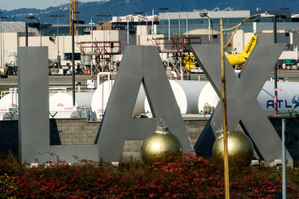 FAA investigates close call on LAX taxiway just weeks after LaGuardia runway crash