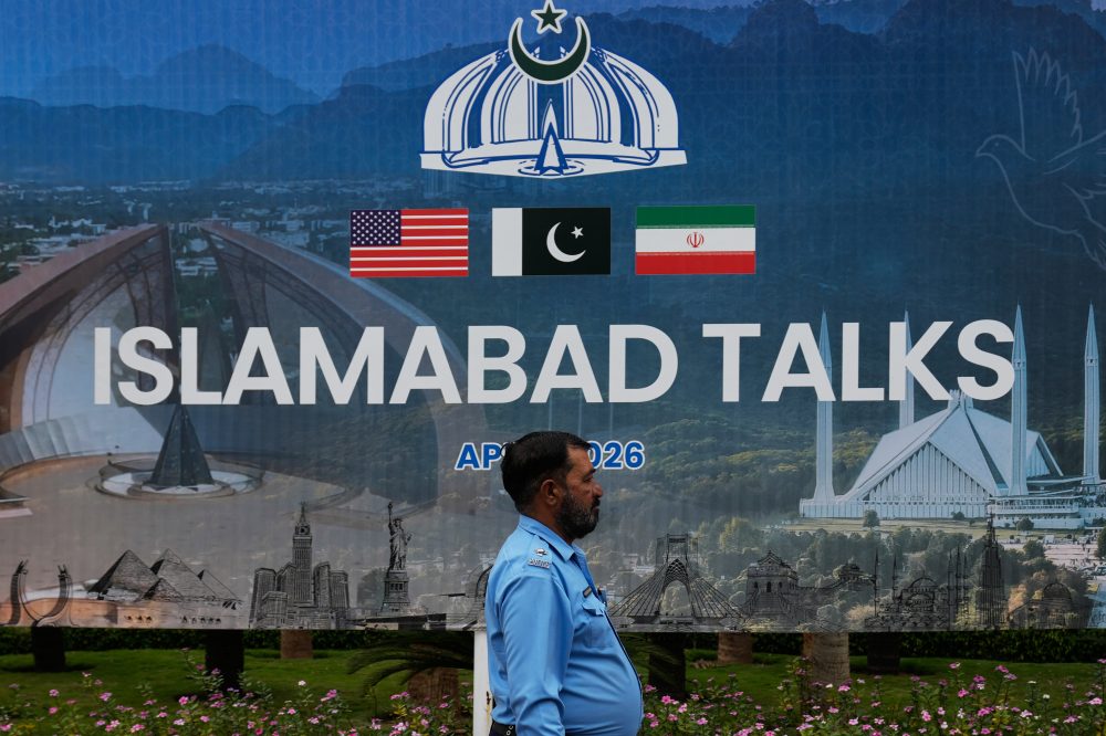 US-Iran talks set to bring together Vance and Iranian officials in Pakistan as ceasefire strains