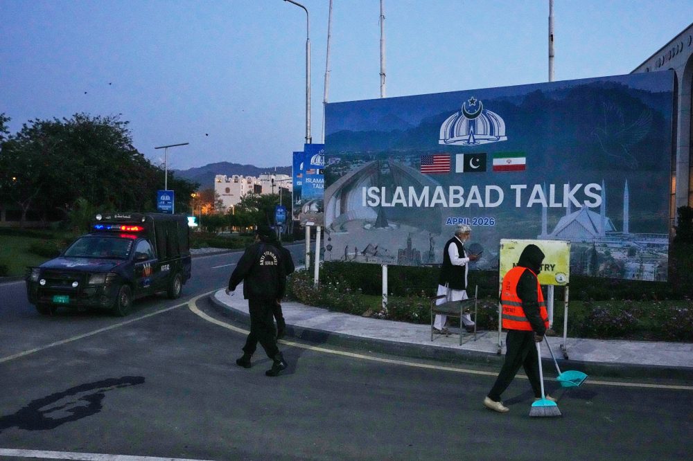 Iranians left disappointed but defiant after failure of peace talks with US