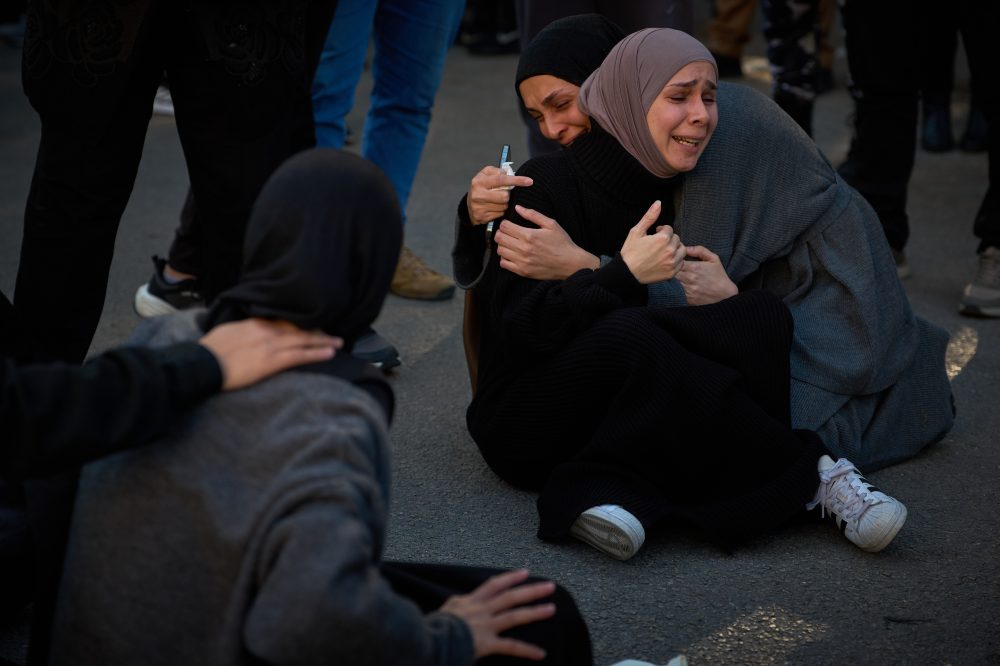 The Latest: Ship traffic appears to halt in Strait of Hormuz after Trump’s blockade announcement